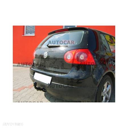 Carlig de remorcare pentru VOLKSWAGEN GOLF - V,VI,Plus,3/5usi - sistem semidemontabil -cu suruburi - din 2003 - 8