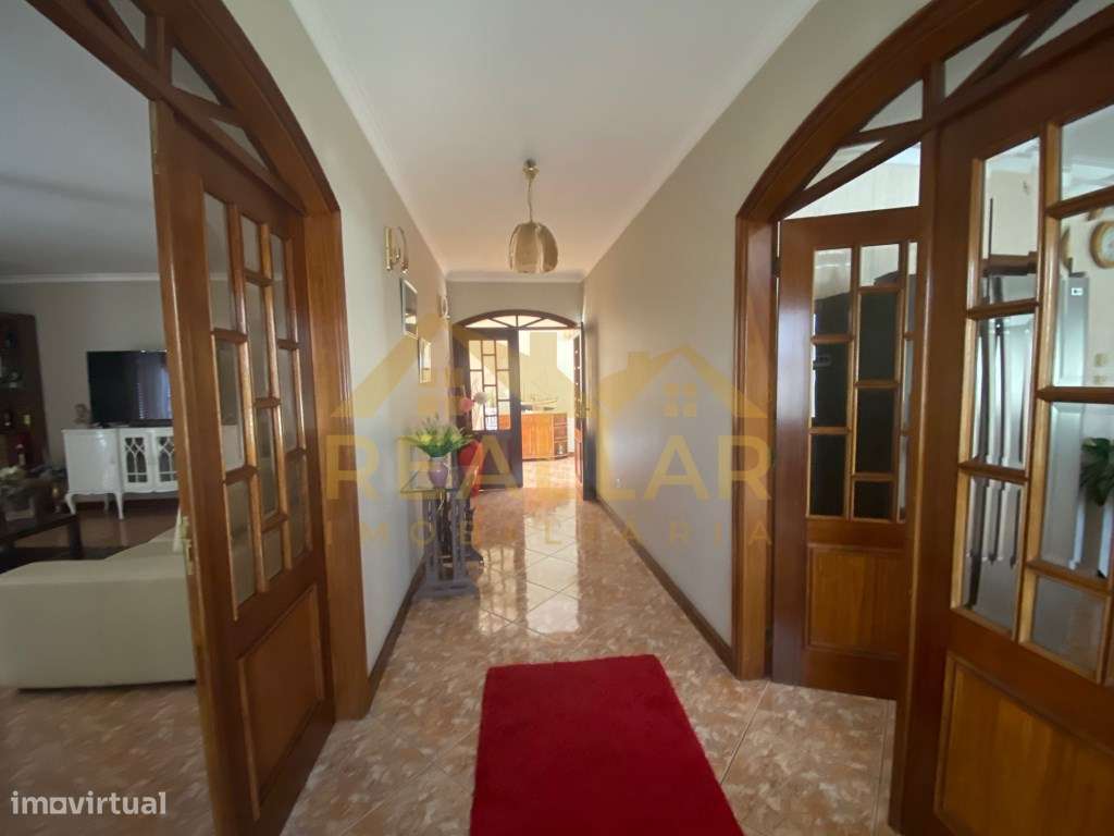 Moradia T3 com restaurante em Lordelo - Guimarães - Grande imagem: 5/30