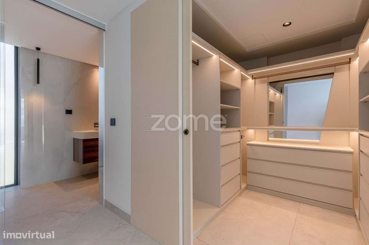 Moradia T4|Vista Baía|Funchal-32