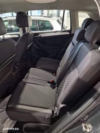 Volkswagen Tiguan 2.0 TDI 4Mot DSG Comfortline - 24