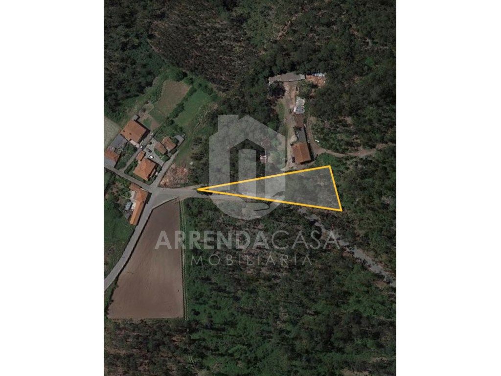 Terreno de construção em Chorente - Barcelos