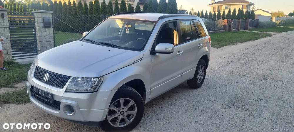 Suzuki Grand Vitara 1.9 DDiS Comfort - 1