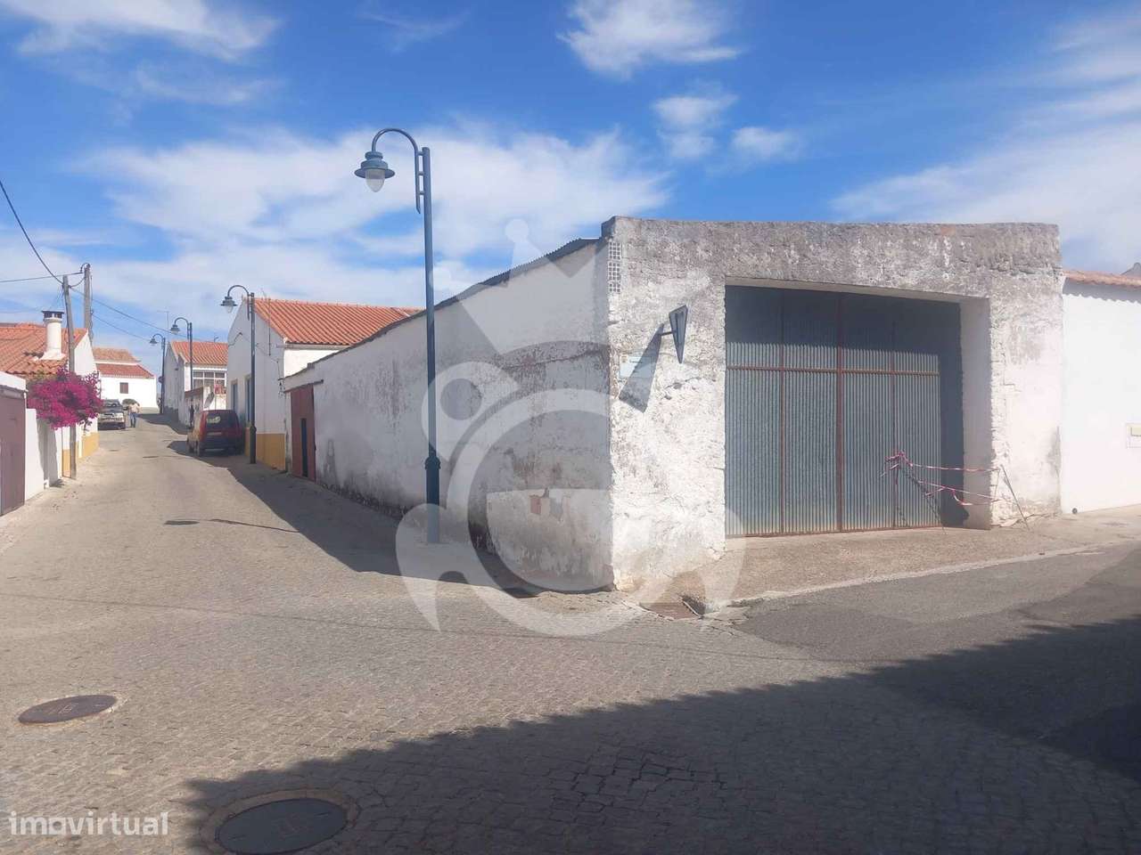 Armazém em Vale de Vargo-1