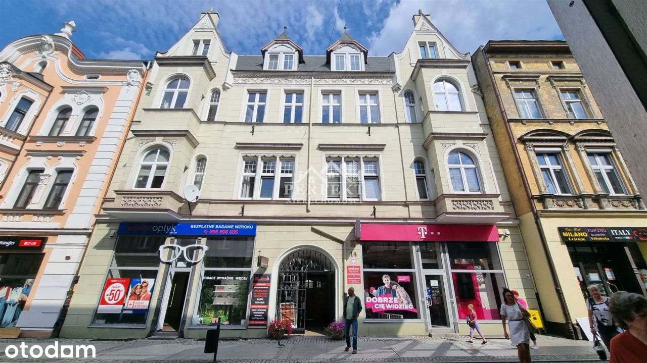 Deptak ~ dochodowa kamienica przy Królowej Jadwigi-0