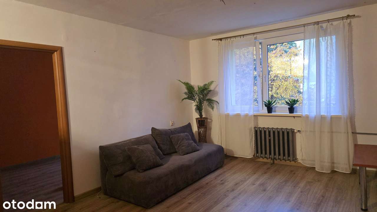 2 pokoje, 2 piętro w czteropiętrowcu-5