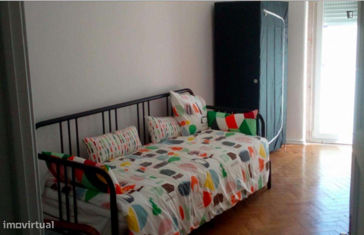 Quarto - localizado em Entrecampos Lisbon - Grande imagem: 3/6