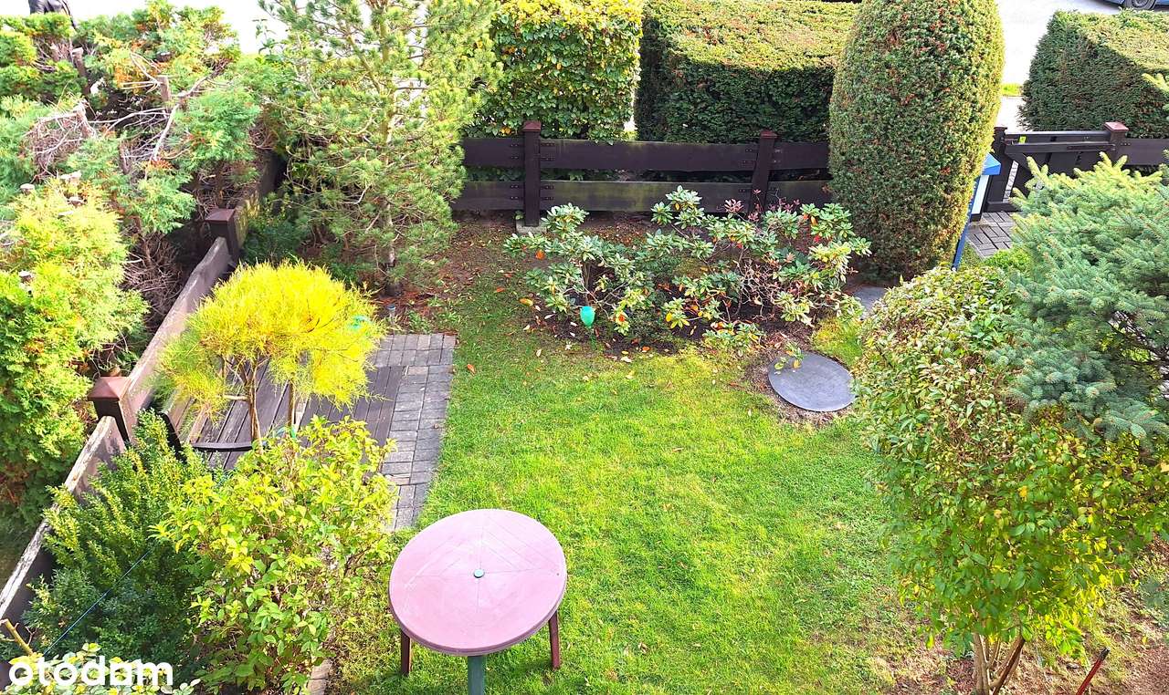 Zabobrze, garaż, ogród-10