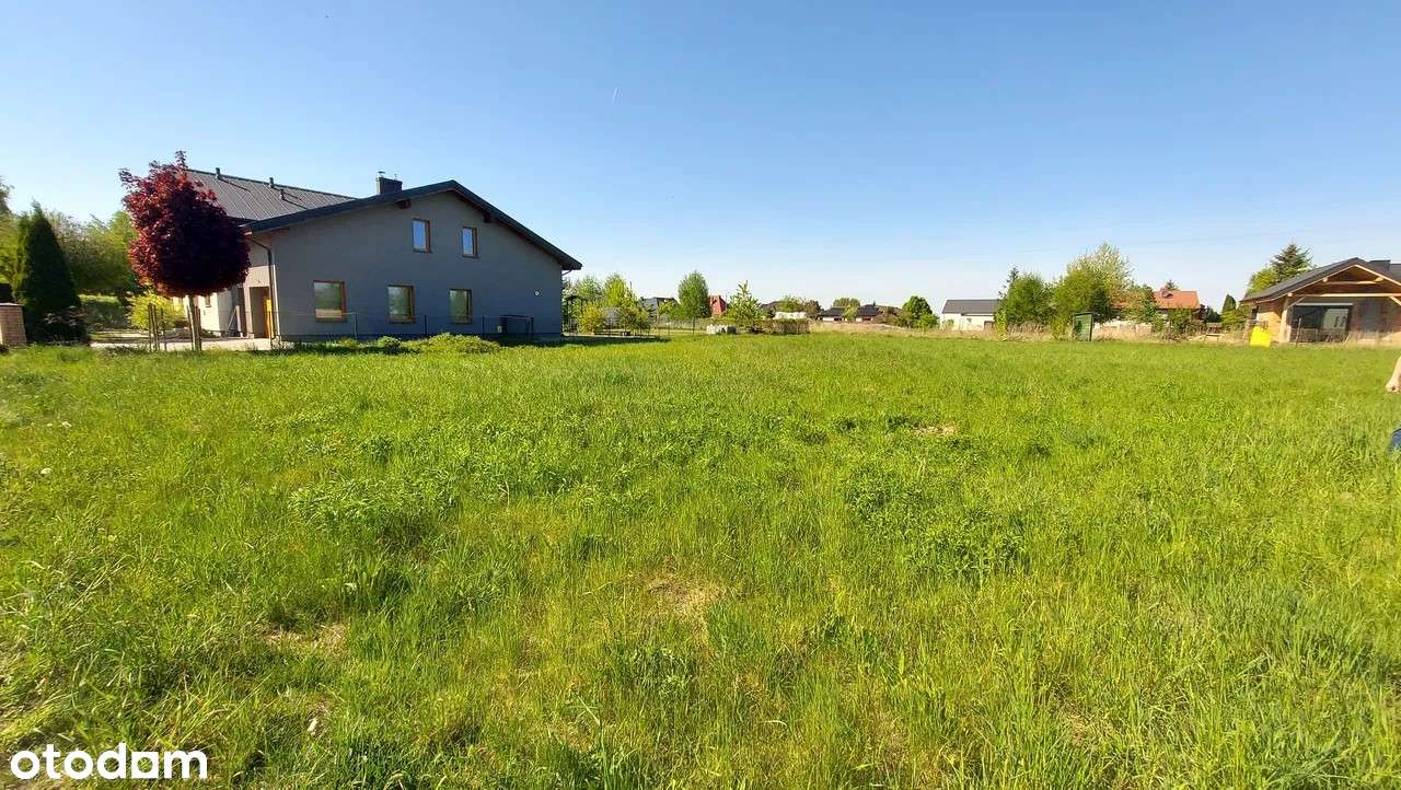 Działka budowlana 1015 m²  w świetnej lokalizacji.