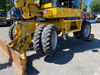 Komatsu PW 118 MR-8 - 10