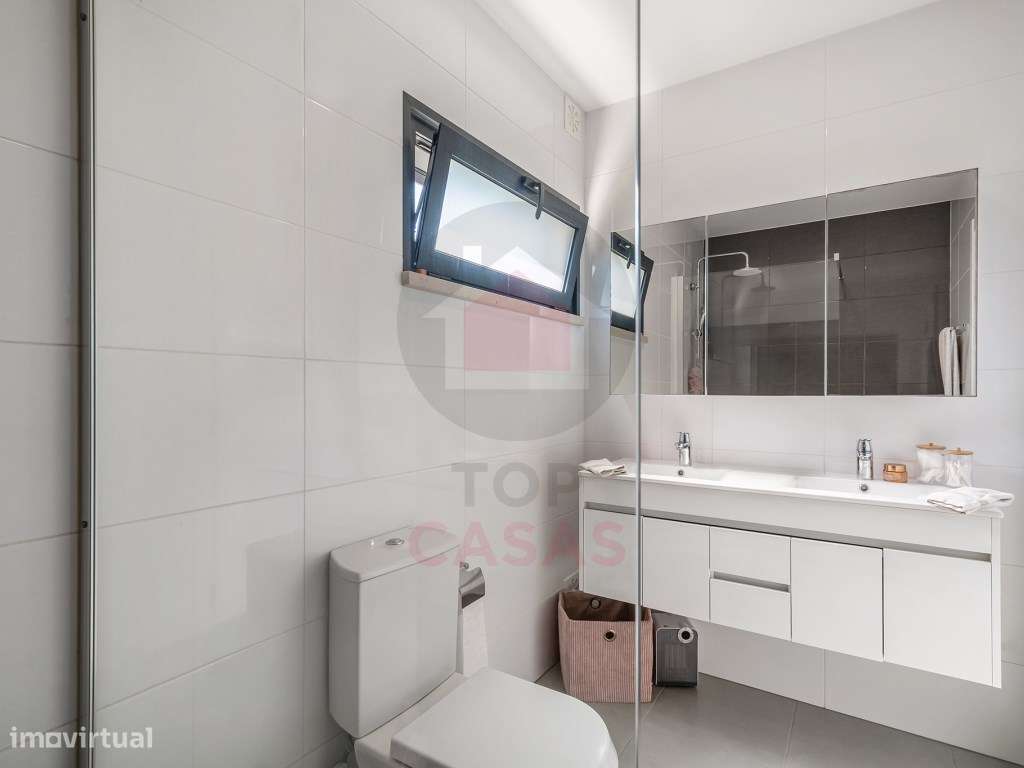 Moradia Contemporânea no Nadadouro com Piscina Aquecida, Bungalow I...-31