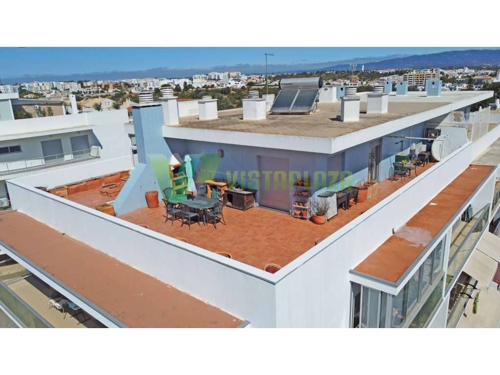 Espaçoso apartamento duplex com 4 quartos e terraço panorâmico em S... - Grande imagem: 2/33