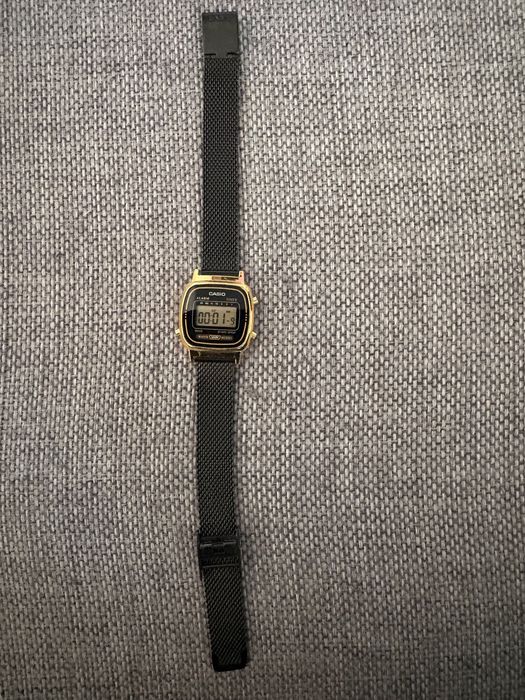 Casio Vintage | Електронний годинник