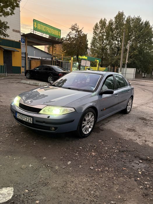Renault laguna 2.0 бензин