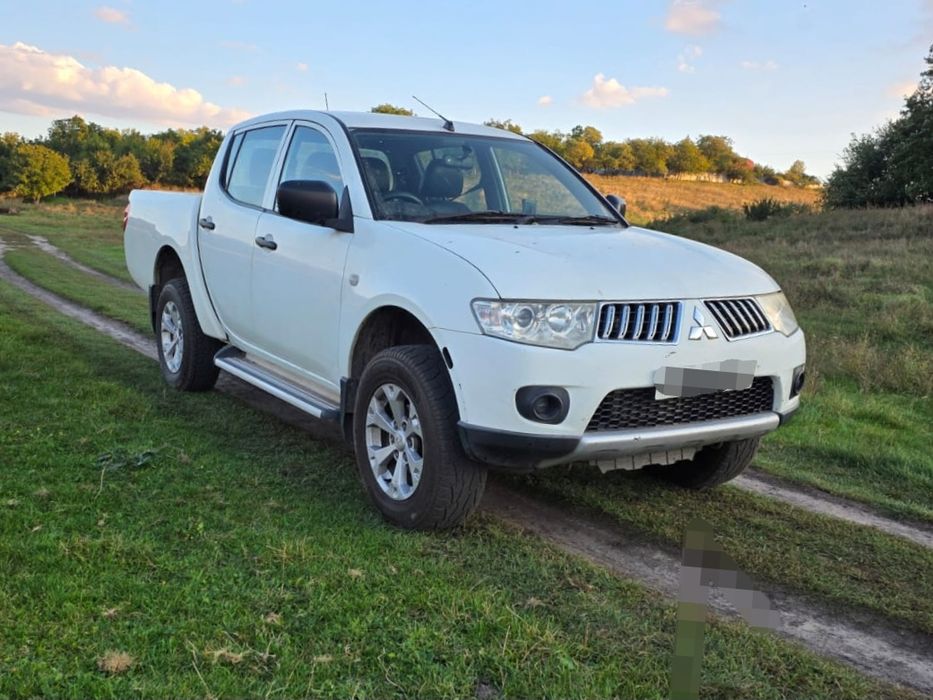 L200, дизель, механика, хороший стан!