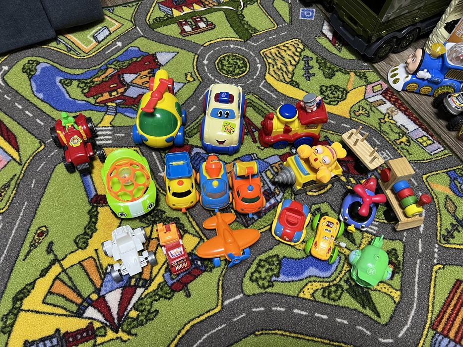 Машинки, игрушки, рули детские