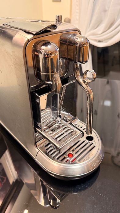 Maquina Café Nespresso Creatista PLus