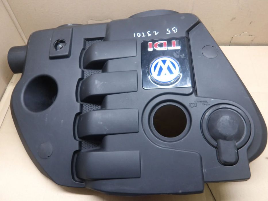 PASSAT B5 FL SEDAN 1.9TDI GÓRNA OSŁONA SILNIKA 038103925DG