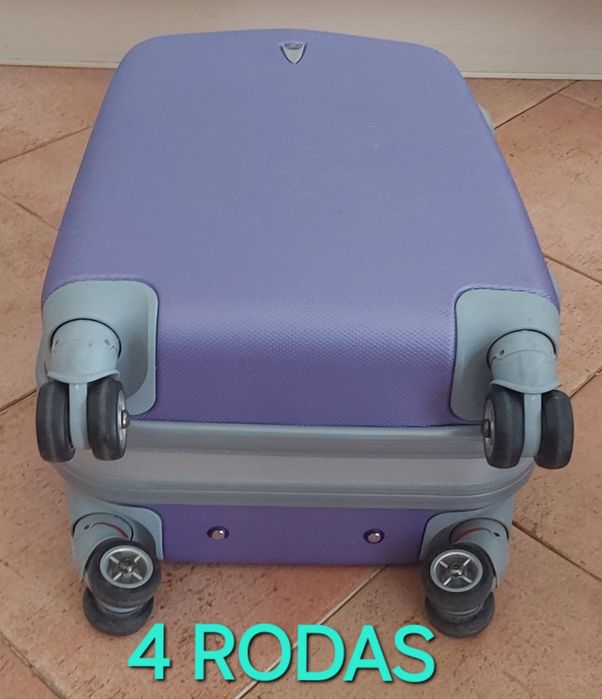 MALA DE VIAGEM DE CABINE COM 4 RODAS  E CÓDIGO. Casa Arrumação Férias Quarto.