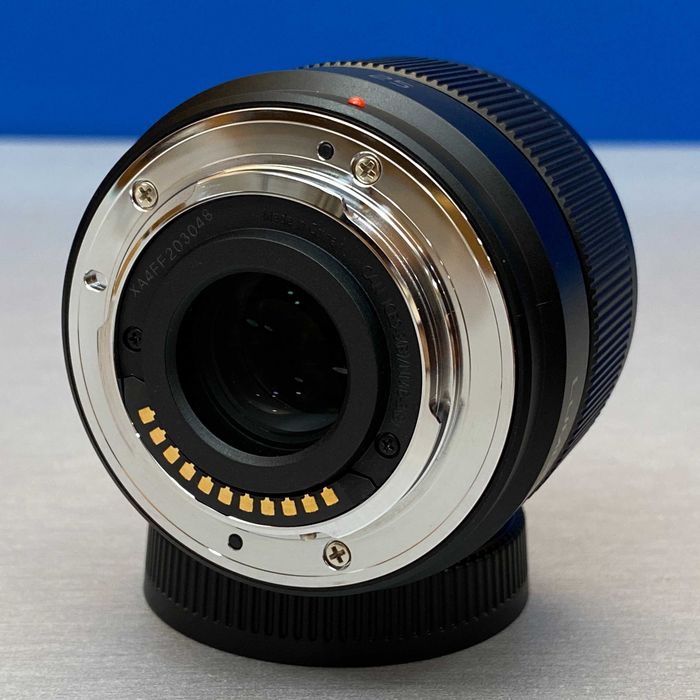 Panasonic Lumix G 25mm f/1.7
