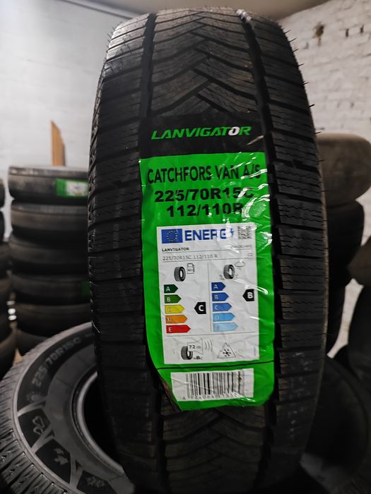 225/70 15 c всесезонні шини Lanvigator.