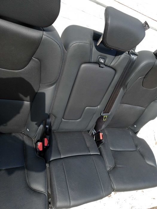 VOLVO XC90 fotel fotele skóra komplet II rząd 15-
