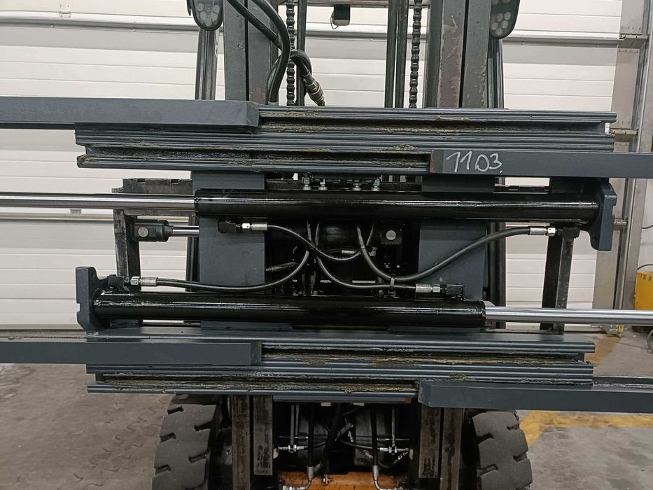 Chwytak  do wózka widłowego Cascade