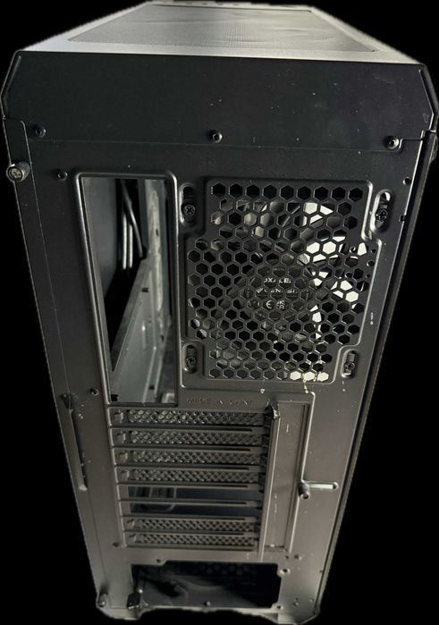 Obudowa Genesis Irid 505 V2 Midi Tower czarna