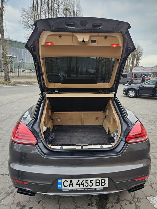 Porsche Panamera 2014 3.0 diesel 300 hp рестайл