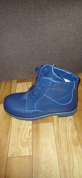Взуття підліткове