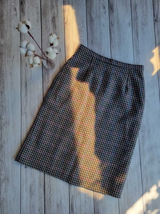 Шерстяная юбка в гусину лапку карандаш классическая