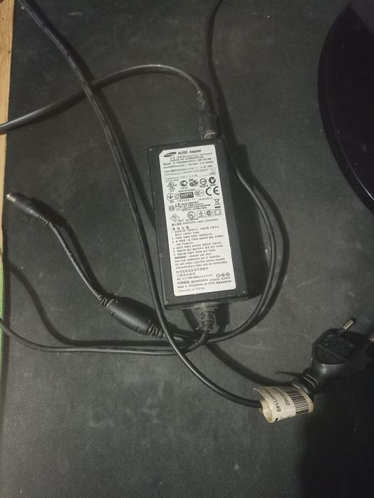 Монітор Samsung S19B350