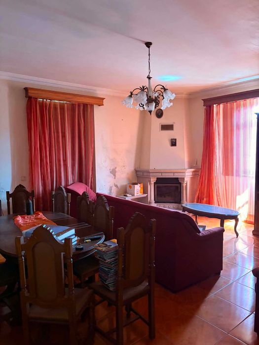 Moradia T3 à Venda em Mazarefes - Viana do Castelo