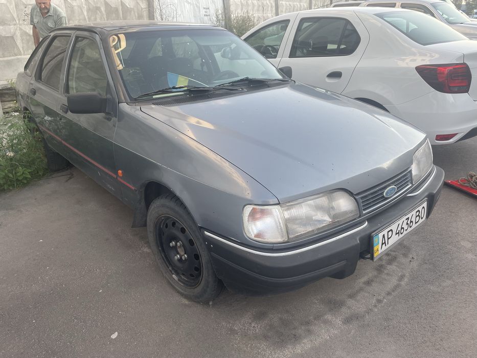 Форд сієрра 1,6 газ/бенз