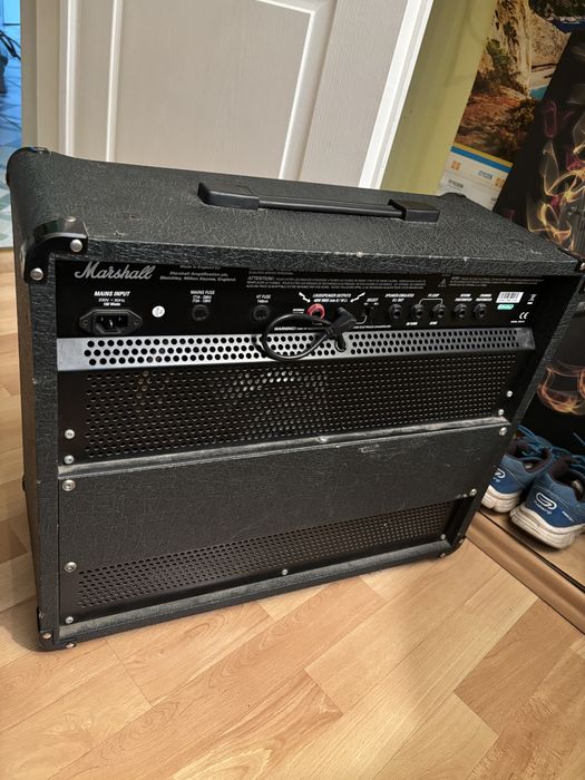 Piec wzmacniacz gitarowy combo marshall jcm 2000 dsl 401
