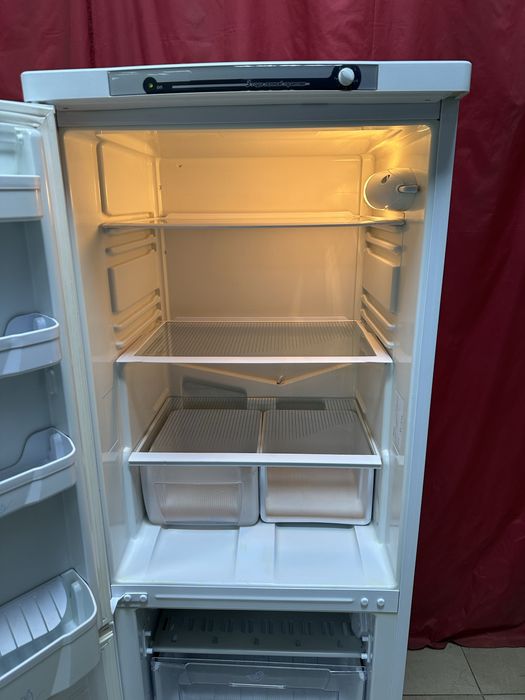 Холодильник Indesit SB 150