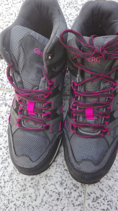 Botas Berg Novas