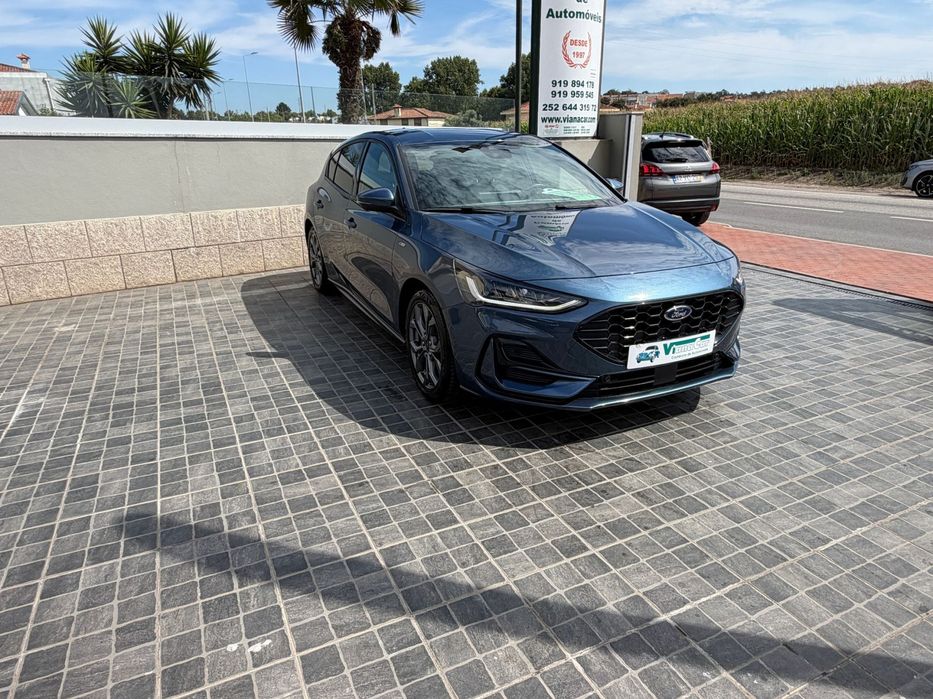 Ford Focus 1.0 EcoBoost MHEV ST-Line X Auto.