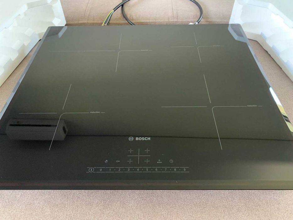 Bosch PIF651FB1E індукційна варильна поверхня (нова)