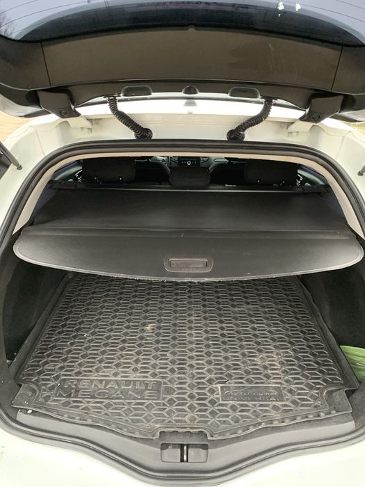 Продается Рено Меган 4 1.5 диз мех 6