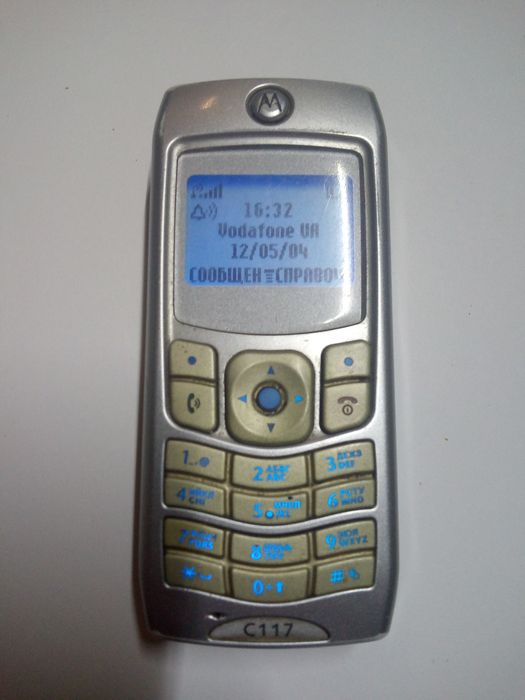 Ретро мобільний телефон Motorola C117