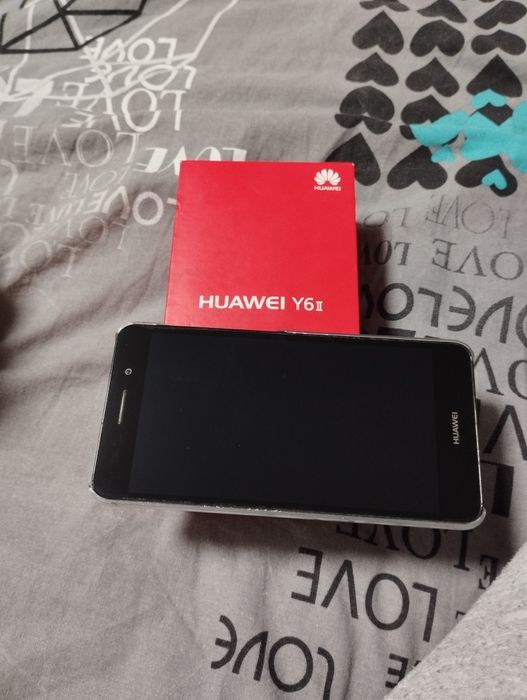 Телефон Huawei Y6 II