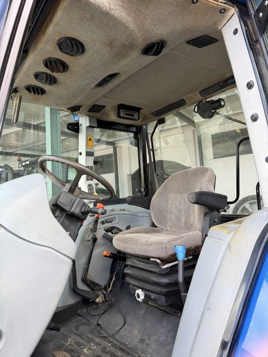 New Holland T5040