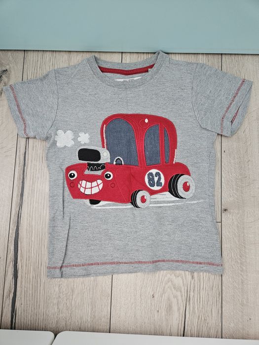Koszulka chłopięca t-shirt next rozmiar 98
