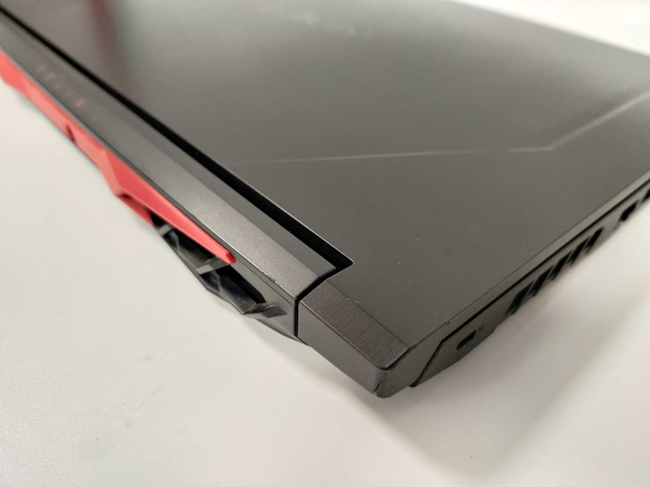 Laptop acer nitro 5 512g 5 4600/gtx 1650