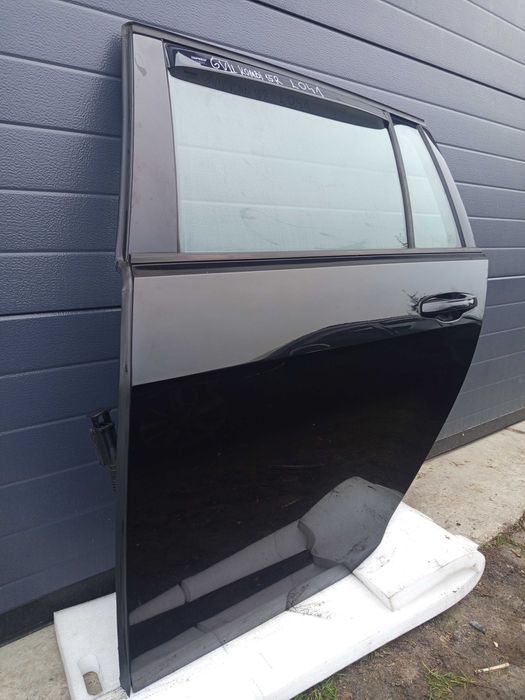 Drzwi Lewe tył tylne VW Volkswagen GOLF VII 7 Kombi L041 kompletne