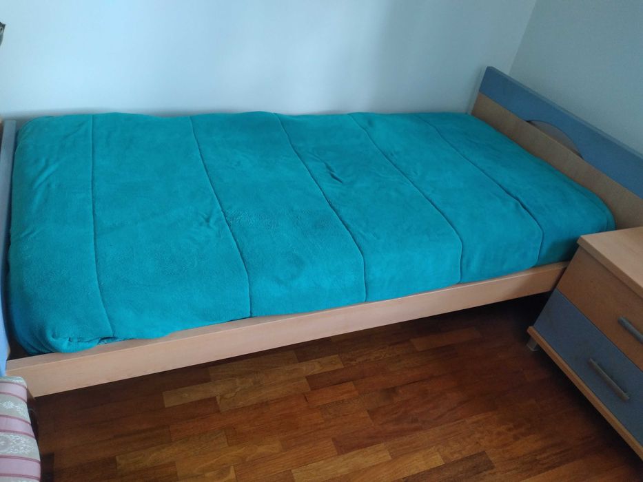 Mobília de solteiro como nova - Completa