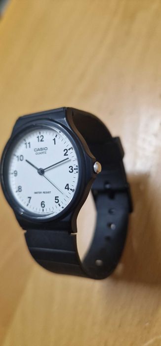 CASIO MQ-24 Unissexo