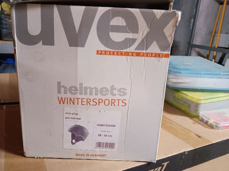 Гірськолижний шолом Uvex Seven Summits 55-59 см + маска Carrera комплект