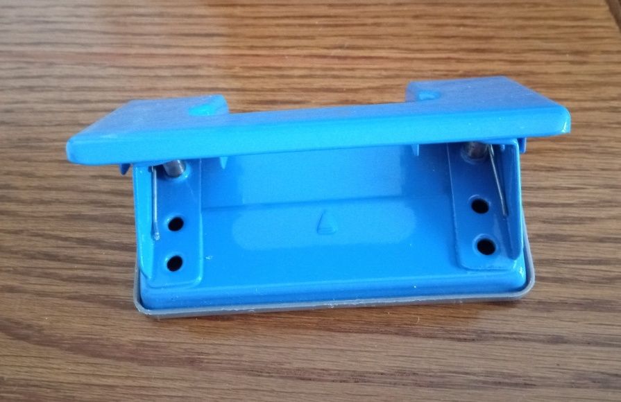 POR ESTREAR - Furador azul