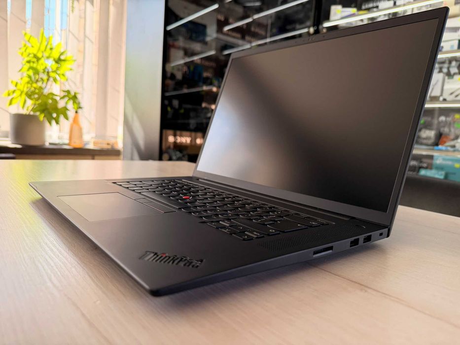 Lenovo ThinkPad X1 Extreme G4, intel i9, 32gb ram, NVidia RTX 16GB, 4K, SSD, Win 11